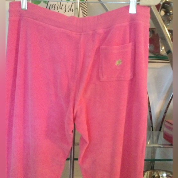 Lilly Pulitzer hoody and lounge pants in pretty pink Terry cloth. Size large. - Picture 4 of 5